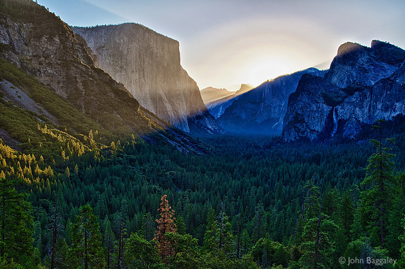 Sunrise over Yosemite Valley 2