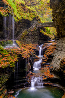 Rainbow Falls in Autumn