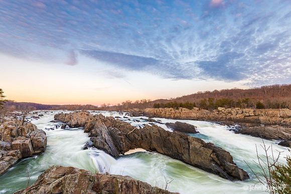 Last vestiges of daylight at Great Falls