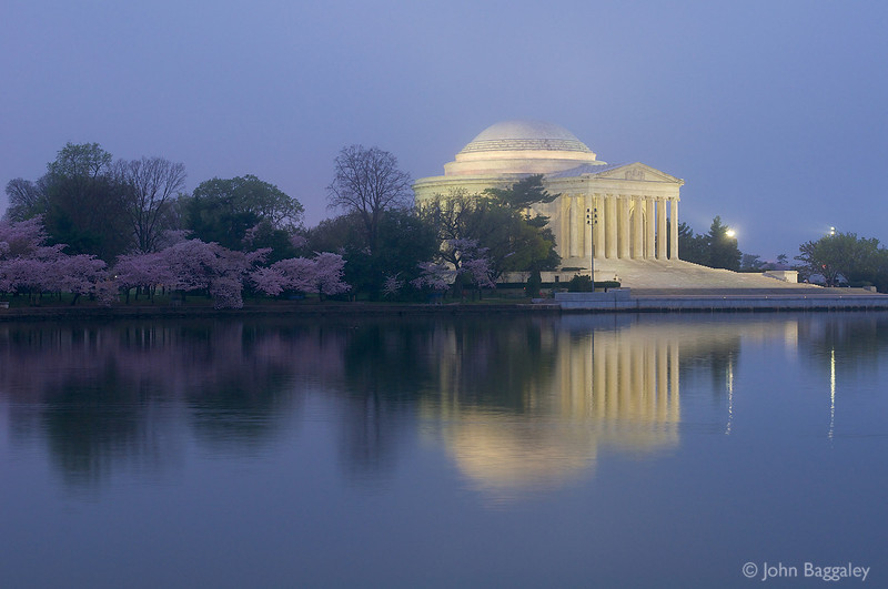 Early morning fog around the Jefferson Memorial