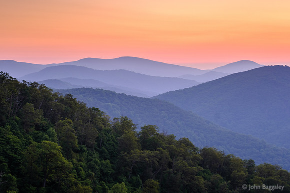 A hot summer dawn in Shenandoah