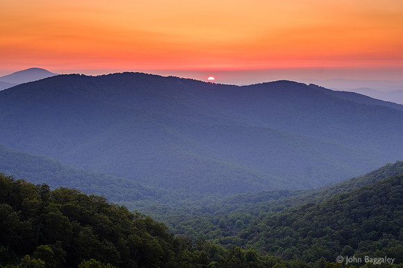 A hot summer sunrise in Shenandoah 1